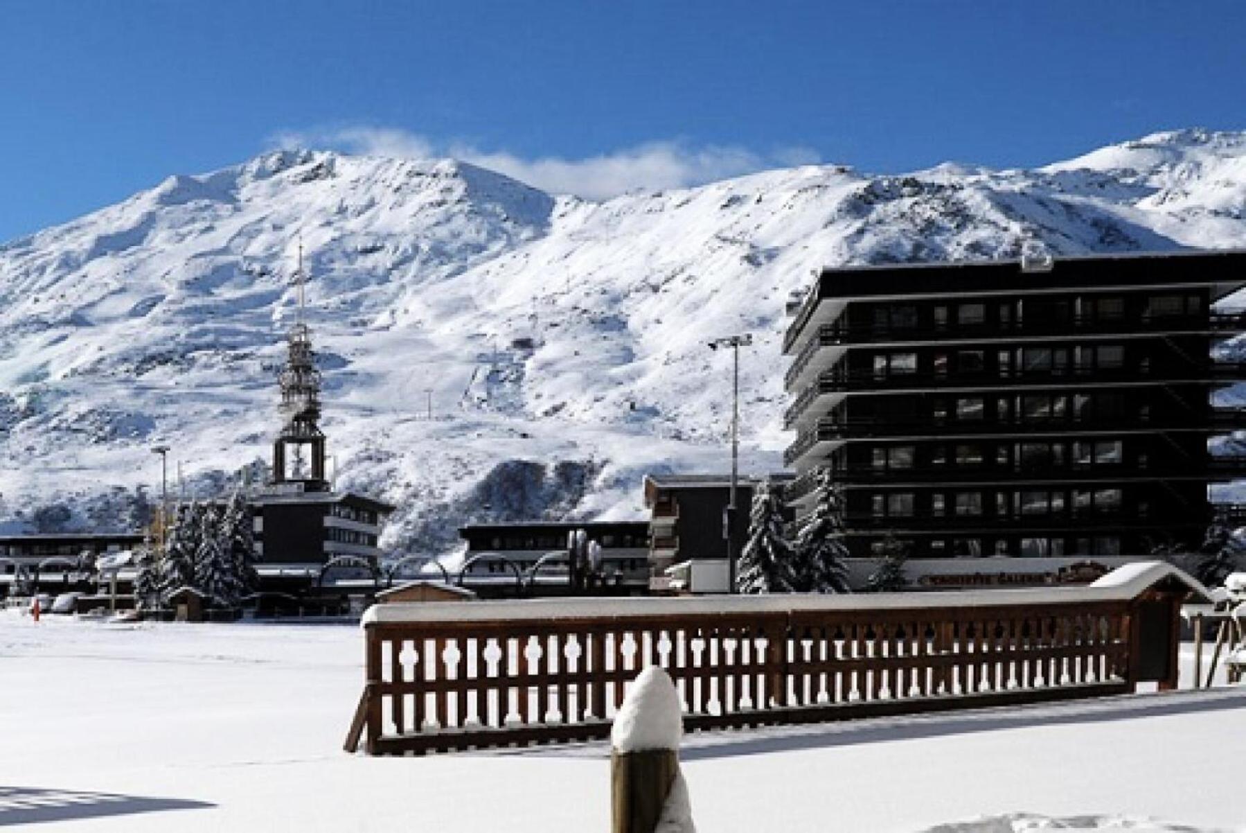 Residence Oisans - Appartement Spacieux - Skis Aux Pieds - Balcon Mae-2194 Saint-Martin-de-Belleville Exterior photo